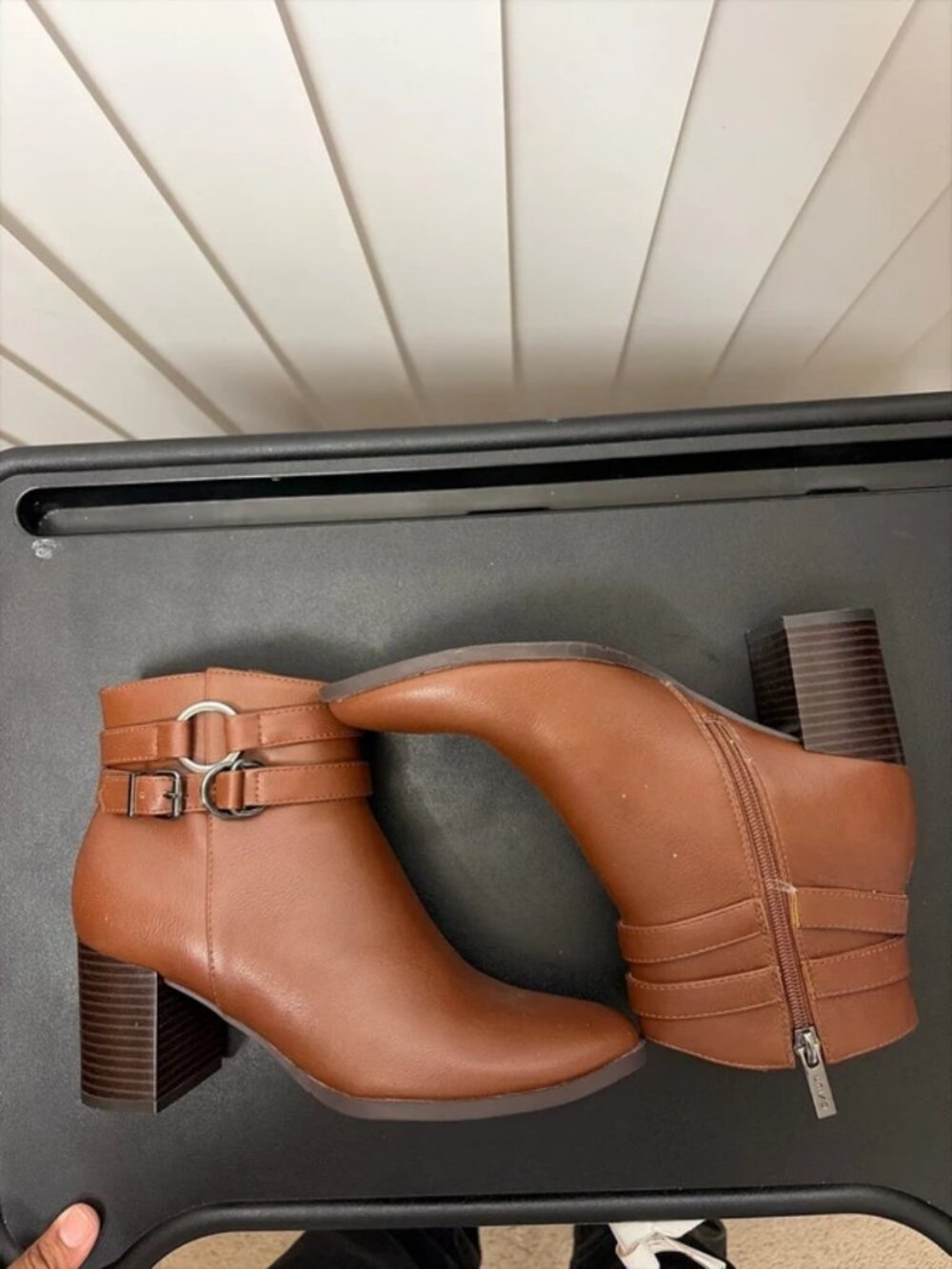 Botines marrones